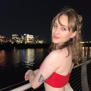 Meet your Posher, Anna